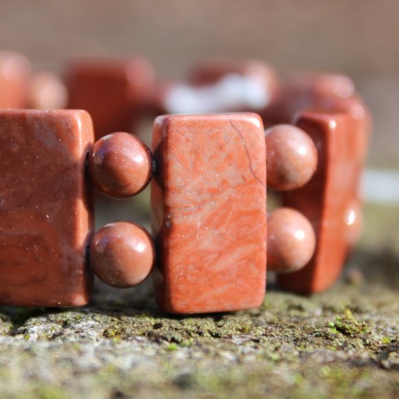 Natural GemStone Red Jade Jasper Bracelet - Picture 3 of 5